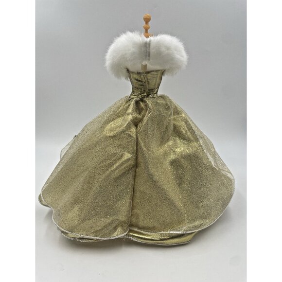 Gold Glitter Gown For 12" Fashion Dolls With Faux Fur Shawl & Snowflake Accents - Picture 5 of 7